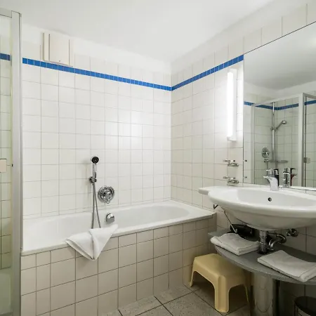 Kaiservillen - Mit 1 Schlafzimmer Und Balkon D121 * Heringsdorf (Usedom)