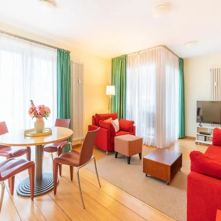 Kaiservillen - Mit 1 Schlafzimmer Und Balkon D121 Appartement